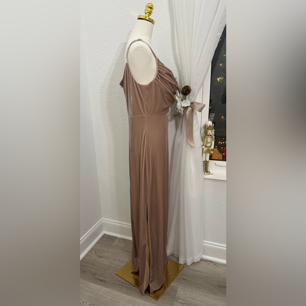 REVERLY Skye Velvet Champagne Cowl Neck Maxi Dress Bridesmaid Size 14 WORN ONCE - Picture 6 of 10